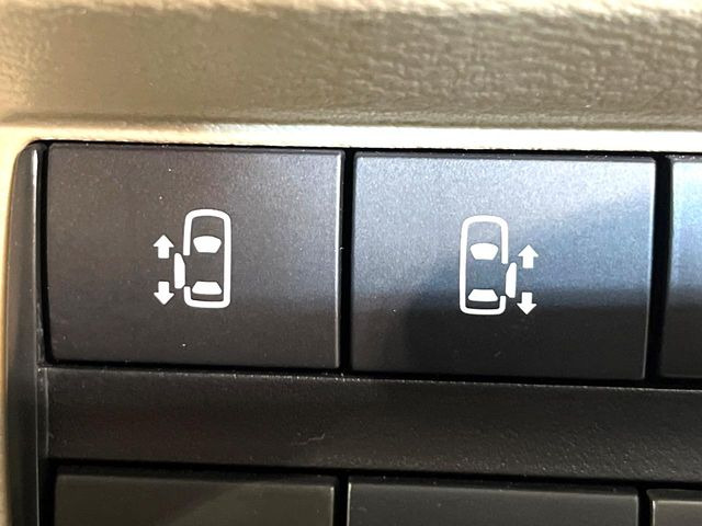 �y�����p���[�X���C�h�h�A�z�X�}�[�g�L�[��^�]�Ȃ̃X�C�b�`�Ō�ȗ����X���C�h�h�A�̊J���\���d��������͂����ăh�A���J����K�v�������A�����Ȃ��q�l�ł��ȒP�ɊJ���߂ł����K�ł���