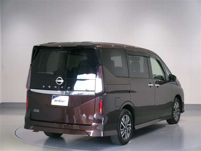 セレナ2.0 ハイウェイスターV Vセレクション