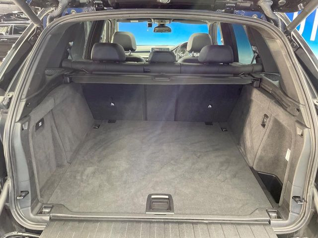 ●トランクルーム:趣味が広がる収容スペース!これだけの広さがあればお買い物やレジャーなどにも最適です!使用感も少なくきれいな状態を維持しております。