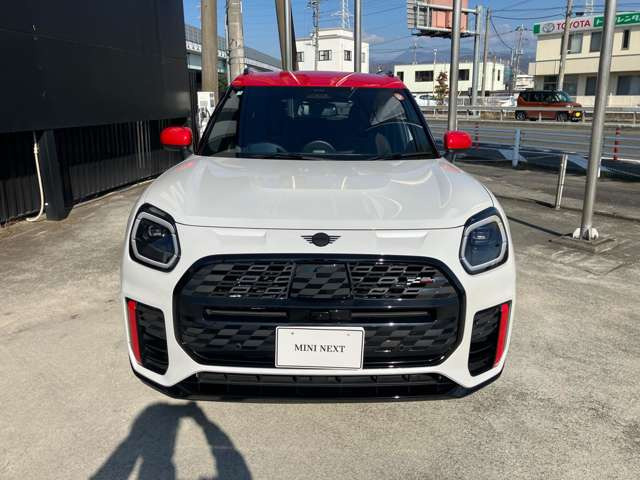 ミニカントリーマンジョン クーパー ワークス ALL4 DCT 4WD