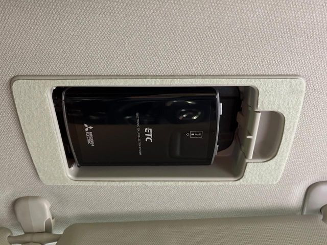 【ETC】高速道路の料金所をストレスなく通過!話題のスポットやサービスエリアに多い「スマートIC」利用時は必須のアイテムです。当店でセットアップを実施、ご納車当日からすぐにご利用いただけます!