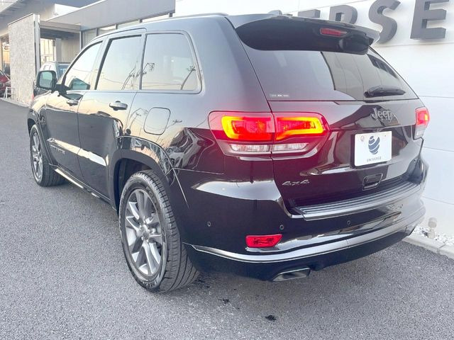 ●YANASEオートシステムズとの提携によって実現した高品質修理ネットワーク!大切なお車だから、万が一の修理でも「純正品質」をご提供。当店でご購入いただくお車にはメリットが数多くあります