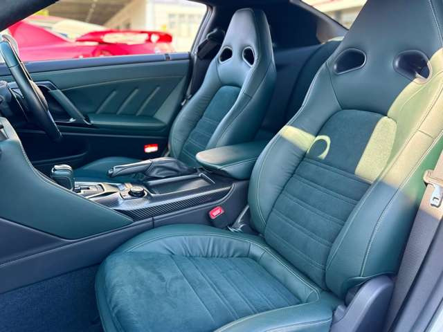 ����ȑ�����̉摜�ɂȂ�܂��B����]�̂��q�l�ɂ͏ڍ׉摜�̂ق��ɁA�G���W�����⓮������点�Ă��������܂��̂ŁA���C�y�ɂ��\���t�����������܂��B