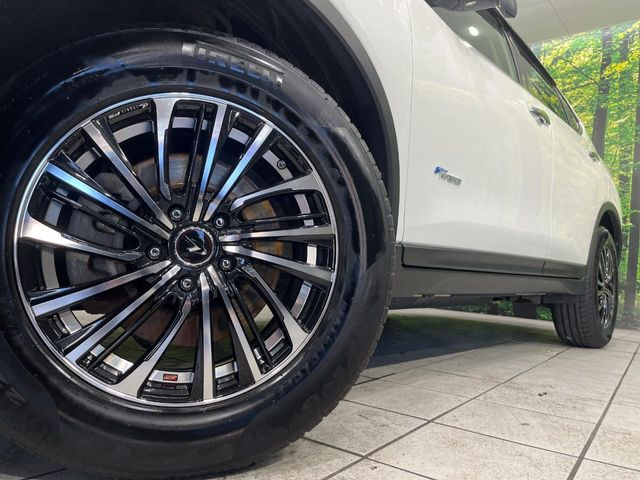 �y17�C���`�A���~�z�C�[���z�O�ςɃ}�b�`�����A���~�z�C�[���𑕒����Ă���܂��B�e��A���~�z�C�[����A�X�^�b�h���X�^�C�����戵�����Ă���܂��B���񂲑��k����������