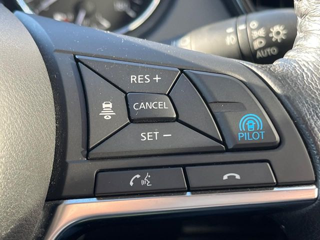 �y�v���p�C���b�g�z�������H�ł̒��������s���y��!!�a�؎��Ə��񑖍s�̃V�[���ŁA�A�N�Z���E�u���[�L�E�X�e�A�����O�������Ő��䂵�A�������^�]�̕��S���y�����Ă���܂���