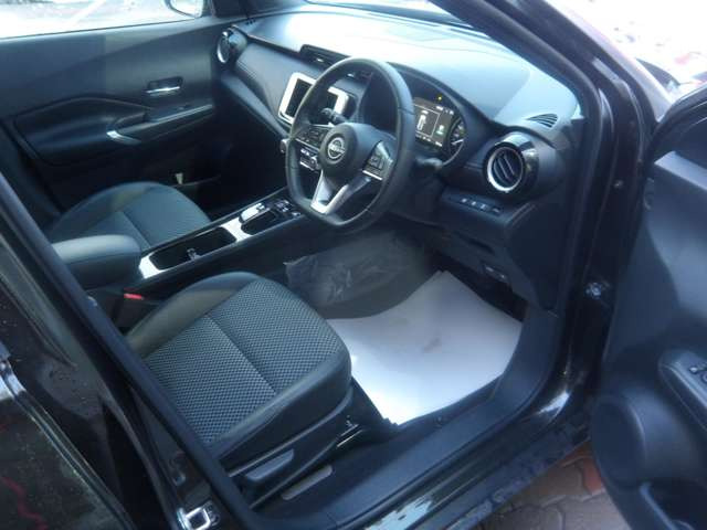 キックス1.2 X FOUR 90周年記念車 (e-POWER) 4WD