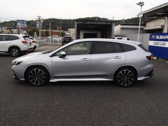 レヴォーグ1.8 STI スポーツ EX 4WD