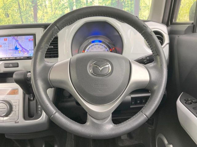 ステアリングも使用感が少なく、きれいな状態となっております♪