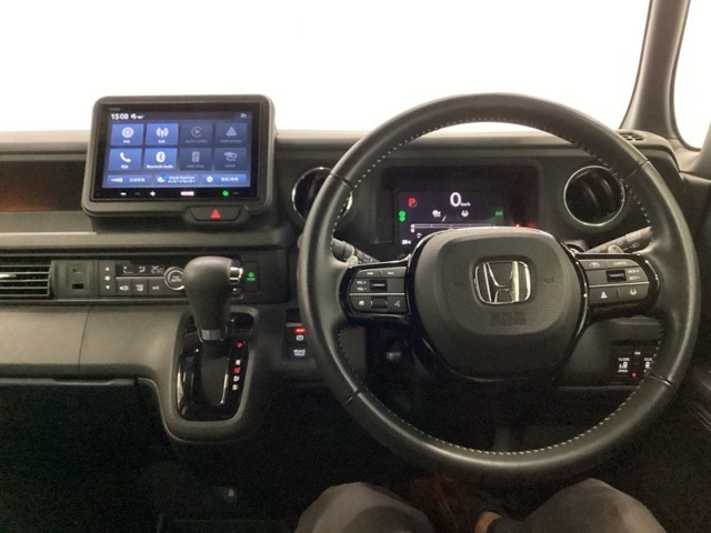 N-BOXカスタムターボ コーディネートスタイル モノトーン