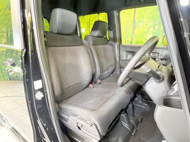 もちろん車内はキレイです♪よりクリーンな状態をキープしたいお客様には『ナノゾーンコート』がおすすめ!新型コロナウイルス対策や、除菌・消臭に効果を発揮し多くの方にご好評いただいております。