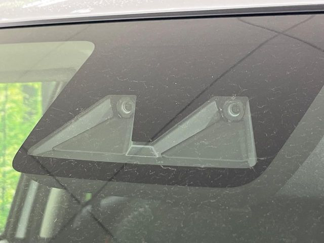 �y�g���^�Z�[�t�e�B�Z���X�z���s���ɑO���̎ԗ�����F�����A�Փ˂������Ȏ��͌x��ƃu���[�L�ŏՓˉ���Ɣ�Q�y�����A�V�X�g�B�����S�Ƀh���C�u�����y���݂��������܂��B