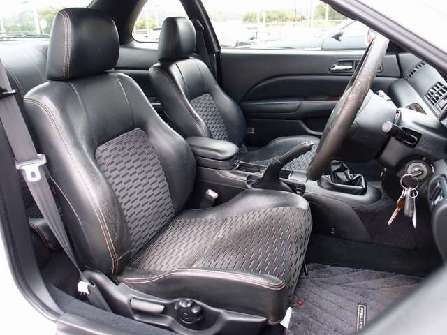 �l�C��BRIDE����RECARO���Ȃǂ̃X�|�[�c�V�[�g�������ȋ��z�ɂĂ����t���\�ł��B�t���o�P�b�g�V�[�g����Z�~�o�P�b�g�V�[�g�܂ŁA���C�y��047-492-4000�܂ł��₢���킹�������܂�