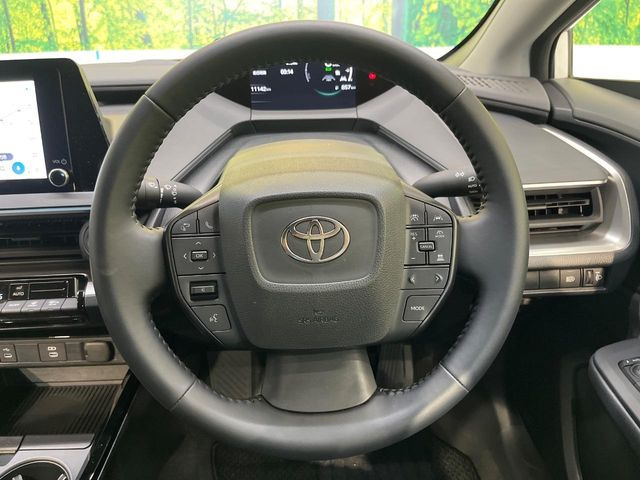 �y�����v�����X�e�A�����O�z�㎿�Ȋv���g�p���邱�ƂŁA��ɂ����������݂ƂĂ��^�]���₷���n���h���ł���