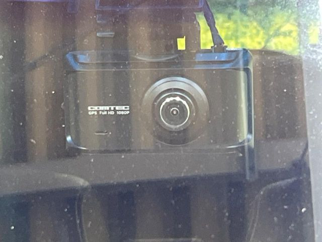 �y�h���C�u���R�[�_�[�z���S�E���S�ȃJ�[���C�t�ɕK�{�̃h���C�u���R�[�_�[�𑕔�!���s���͂������A������^�]�⎖�̂ɑ��������ۂ̏󋵂��f���ŋL�^���A����̃��X�N�ɔ����܂��B