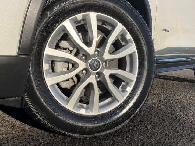 �y����17�C���`�A���~�z�C�[���z�O�ςɃ}�b�`���������A���~�z�C�[���𑕒����Ă���܂��B�e��ЊO�A���~�z�C�[����A�X�^�b�h���X�^�C�����戵�����Ă���܂��B���񂲑��k����������