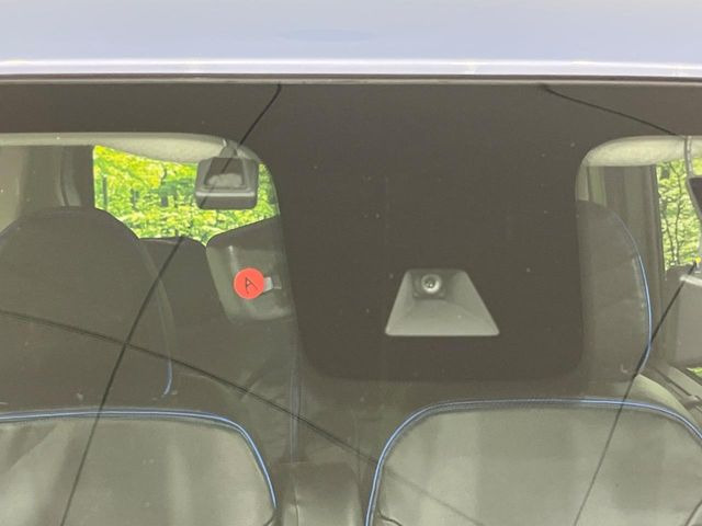 �y�O�He-Assist�z���s���ɑO���̎ԗ�����F�����A�Փ˂������Ȏ��͌x��ƃu���[�L�ŏՓˉ���Ɣ�Q�y�����A�V�X�g�B�����S�Ƀh���C�u�����y���݂��������܂��B