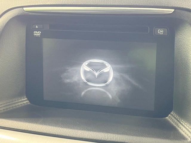 【純正ナビ】人気の純正ナビを装備。オーディオ機能も充実しており、Bluetooth接続すればお持ちのスマホやMP3プレイヤーの音楽を再生可能!毎日の運転がさらに楽しくなります!!