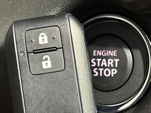 �y�L�[���X�X�^�[�g�V�X�e���z�J�o����|�P�b�g�ɓ��ꂽ�܂܂ł��h�A�̎{���E�������\�ȃX�}�[�g�L�[�𑕔��B�G���W���̃I���E�I�t�����J�M�����o���K�v����������Ƃ��Ă��֗��ł���