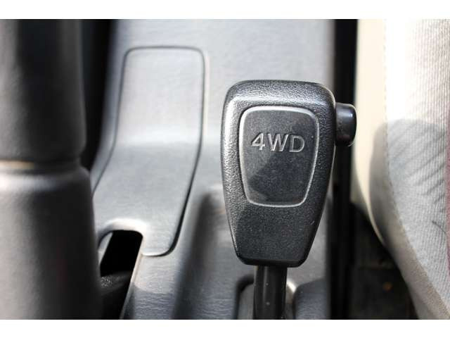 �p�[�g�^�C��4WD