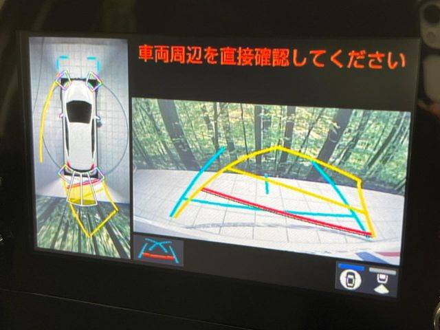 �y�p�m���~�b�N�r���[���j�^�[�z��p�̃J�����ɂ��A�ォ�猩���낵���悤�Ȏ��_��360�x�N���}�̎��͂��m�F���邱�Ƃ��ł��܂������p�������m�F���₷���A�����ꏊ�ł̐؂�Ԃ��⒓�Ԃ��X���[�Y�ɍs���܂��B