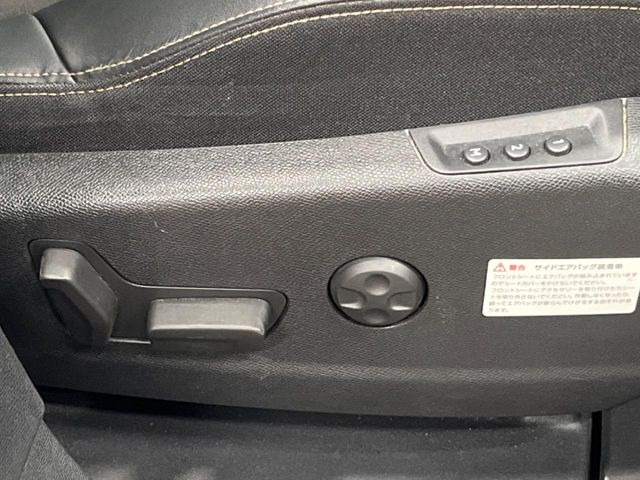 ���p���[�V�[�g:�V�[�g�ʒu��&ldquo;�O��Ɣw�������&ldquo;�p�x�̔��������\�ƂȂ�܂��B�蓮�ݒ�̃V�[�g�����A���ׂ₩�Ȑݒ肪�ł���̂��|�C���g�ł��B