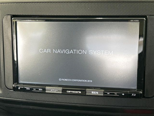 �y�i�r�Q�[�V�����z�g���₷���i�r�ŖړI�n�܂ł�������ē����Ă���܂��B�e��I�[�f�B�I�Đ��@�\���[�����Ă���A���Ԃ̉^�]������Ɋy�����Ȃ�܂�!!