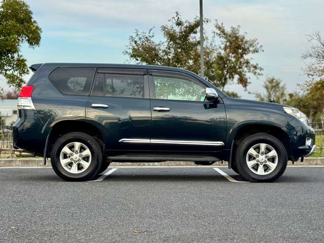 LINE�̂��o�^�ŉ摜�⓮��A�ڍׂȂ����Ϗ���������ł��܂��B���C�y�ɂ��₢���킹���������B�X���E�v�ۂ�LINE ID�ɂȂ�܂��̂ŁA�����p���������܂��BID:@853xfxig