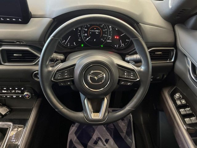 �y�����v�����X�e�A�����O�z�㎿�Ȋv���g�p���邱�ƂŁA��ɂ����������݂ƂĂ��^�]���₷���n���h���ł���