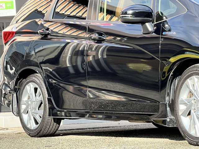 ���X�͕��Ɍ��ɂ���w�n�C�u���b�h�R���p�N�g�J�[���X�x�ł�!���O�̂��q�l���劽�}�ł����S���ɔ[�ԉ\�ł��̂ŁA���C�y�ɂ��⍇����������!!