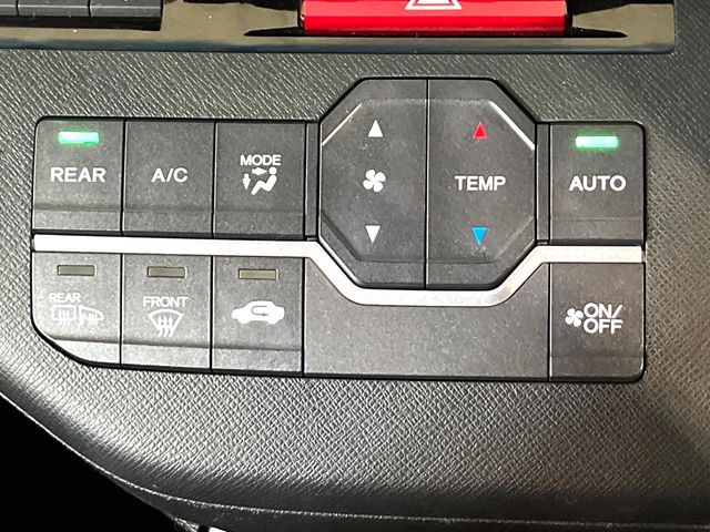 �y�I�[�g�G�A�R���z��x���D�݂̉��x�ɐݒ肷��΁A�ԓ��̉��x�����m�����ʂ≷�x�������Œ����B����&hellip;����&hellip;�Ɖ��x���X�C�b�`���������K�v�͂���܂���B���K�Ȏԓ���Ԃɂ͕K�{�̋@�\�ł��ˁ�