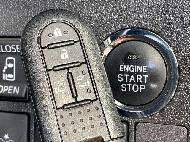 �y�L�[�t���[�V�X�e���z�J�o����|�P�b�g�ɓ��ꂽ�܂܂ł��h�A�̎{���E�������\�ȃX�}�[�g�L�[�𑕔��B�G���W���̃I���E�I�t�����J�M�����o���K�v����������Ƃ��Ă��֗��ł���