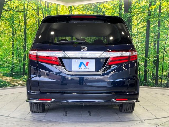 安心の最長10年・走行無制限保証(有償)をご用意。保証内容も充実はもちろん、無料点検&オイル交換や、年中無休の全国・24時間ロードサービスも付帯されておりますのでご安心下さい。