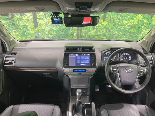 グループ総在庫数約30,000台!!全国の系列店からメーカー・車種問わずご紹介出来るので、あなたにピッタリのお車が見つかるはずです♪まずはお問い合わせ下さい☆