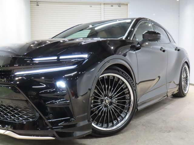 クラウンスポーツ2.5 Z E-Four 4WD