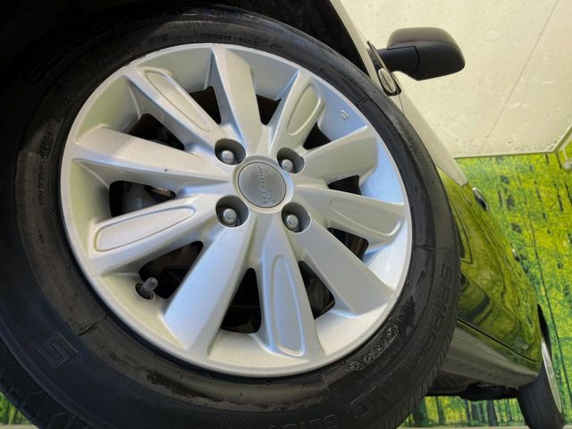 【純正14インチアルミホイール】外観にマッチした純正アルミホイールを装着しております。各種社外アルミホイールや、スタッドレスタイヤも取扱いしております。是非ご相談ください♪