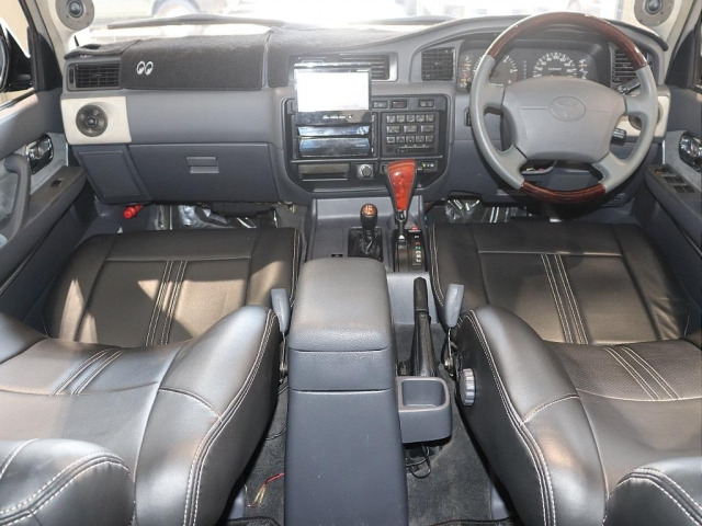 ランドクルーザー804.5 VXリミテッド 4WD