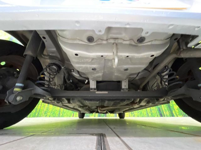 下回りがきれいなうちに、防錆加工の施工がオススメ。降雪地域はもちろん、沿岸部にお住いの方や、趣味でマリン・ウィンタースポーツをされる方にご好評いただいております。