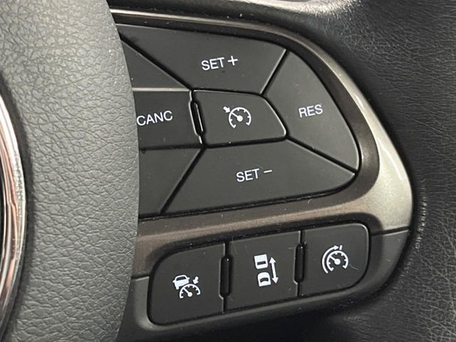 �����[�_�[�N���[�Y�R���g���[��:�O�̎ԂƂ̎Ԋԋ��������ɂƂ�A��葬�x�Ŏ������s���Ă���鎟����̃N���[�Y�R���g���[��!��ɍ������H�⎩���Ԑ�p���H�Ŏg�p����֗��ȋ@�\�ł�!