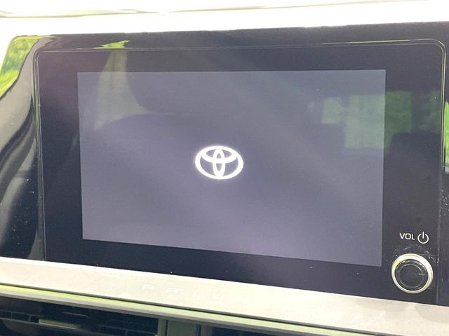 �y����8�^�f�B�X�v���C�I�[�f�B�I�z���ʂ̃f�B�X�v���C��AppleCarPlay��AndroidAuto�����p�\�B�傫�ȉ�ʂŃX�}�z�i�r�A�v���������p���������܂���