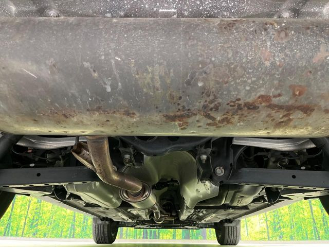 下回りがきれいなうちに、防錆加工の施工がオススメ。降雪地域はもちろん、沿岸部にお住いの方や、趣味でマリン・ウィンタースポーツをされる方にご好評いただいております。