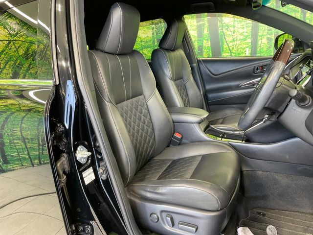 �y�n�[�t���U�[�V�[�g�z�������ƍ���S�n�𗼗������l�C�̃V�[�g���w�ʁE���ʂ̃t�@�u���b�N�f�ނ́A�ʋC���̗ǂ��⊊��ɂ����ɗD��Ă��܂��B�C���╞���ɍ��E���ꂸ���K�ɂ���肢�������܂��B