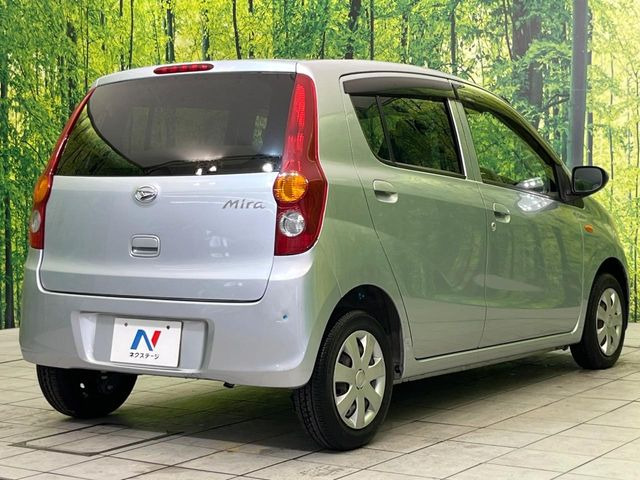 ☆全国のネクステージからお取り寄せが可能※!遠方の店舗に展示してあるクルマが気になる場合も、最寄りの店舗でご覧いただくことが可能です!是非私たちに要望をお聞かせください!※別途費用