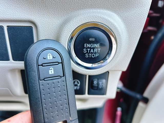 �y�X�}�[�g�L�[&�v�b�V���X�^�[�g�V�X�e���z�J�o����|�P�b�g�ɓ��ꂽ�܂܃h�A�̊J���ł��A�����^�b�`�Ŋy�X�G���W�����������܂���