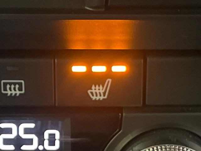 �y�V�[�g�q�[�^�[�z�������ɏd�󂷂�V�[�g�q�[�^�[!�G�A�R����葁�����܂��Ă����̂Ŋ�����̐l�����S�ł��ˁ�G�A�R���̉����͊������邩����A�Ƃ������ɂ����������߂ł��B