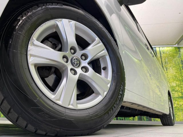 �y����16�C���`�A���~�z�C�[���z�O�ςɃ}�b�`���������A���~�z�C�[���𑕒����Ă���܂��B�e��ЊO�A���~�z�C�[����A�X�^�b�h���X�^�C�����戵�����Ă���܂��B���񂲑��k����������