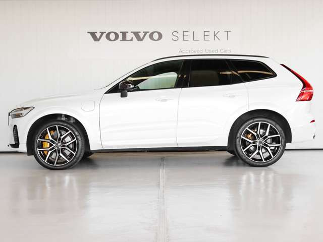 XC60T8 ポールスター エンジニアード 4WD