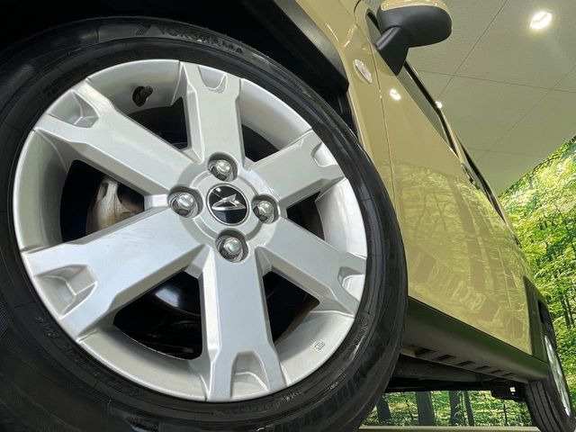 �y�����A���~�z�C�[���z�O�ςɃ}�b�`���������A���~�z�C�[���𑕒����Ă���܂��B�e��ЊO�A���~�z�C�[����A�X�^�b�h���X�^�C�����戵�����Ă���܂��B���񂲑��k����������