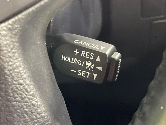 �y���[�_�[�N���[�Y�R���g���[���z�������H�ł̒��������s���y��!!�����ő��x��ۂN���[�Y�R���g���[�����A�Փˌy���V�X�e���ƘA�g���A�O���̎ԗ������m���ĎԊԂ�ۂ悤�ɑ��x���߂��Ă���܂�!!