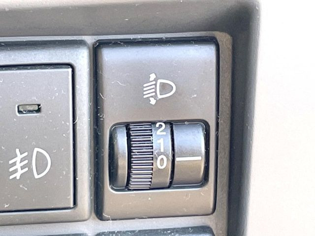 �y�w�b�h���C�g���x���C�U�[�z���D�݂̍����Ƀw�b�h���C�g�𒲐����\����̉^�]�������S�ɂȂ�܂�!