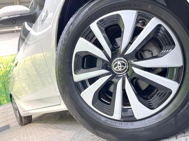 【純正15インチアルミホイール】外観にマッチした純正アルミホイールを装着しております。各種社外アルミホイールや、スタッドレスタイヤも取扱いしております。是非ご相談ください♪